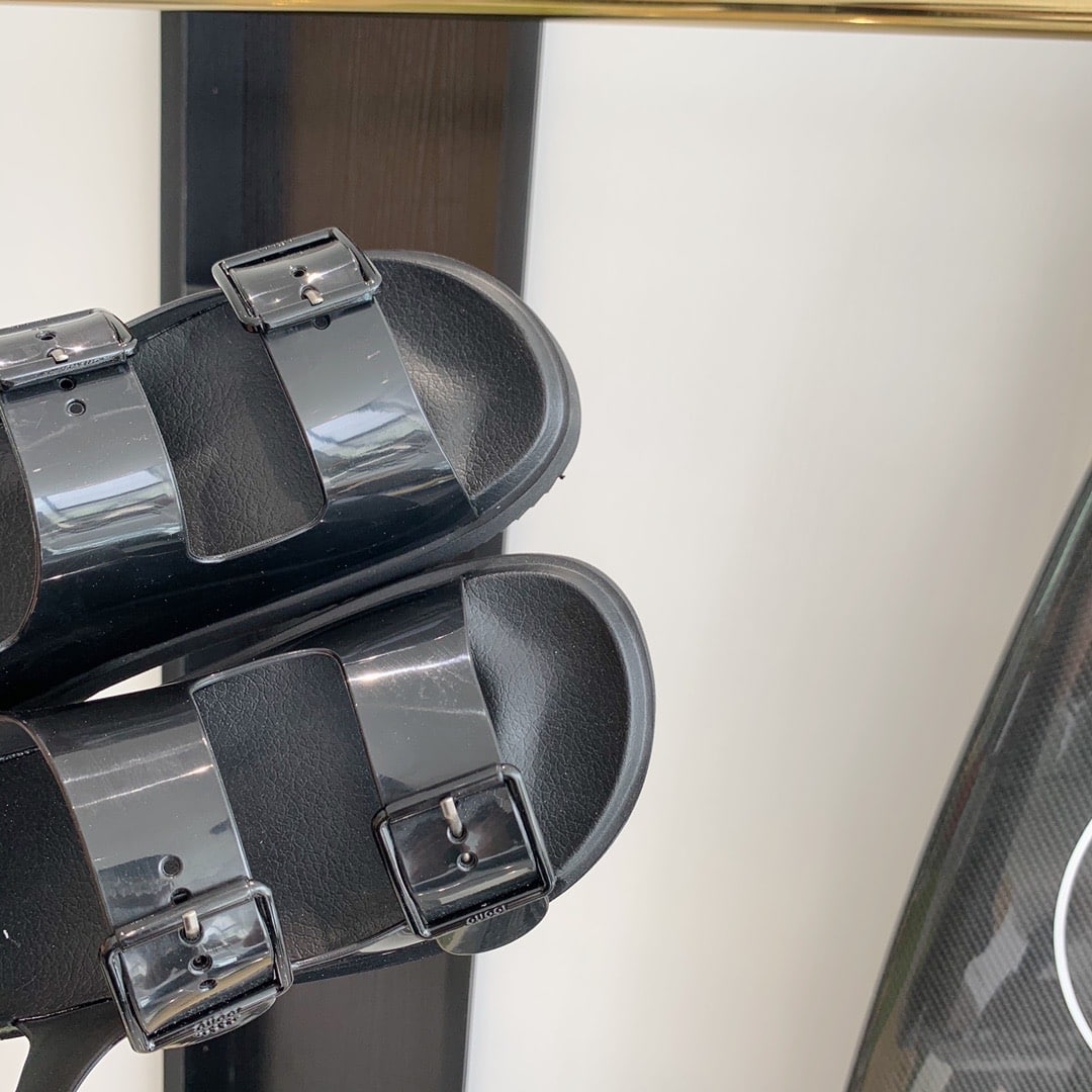 Gucci Women?S Sandal With Mini Double G ?Black 660243 J8700 1000