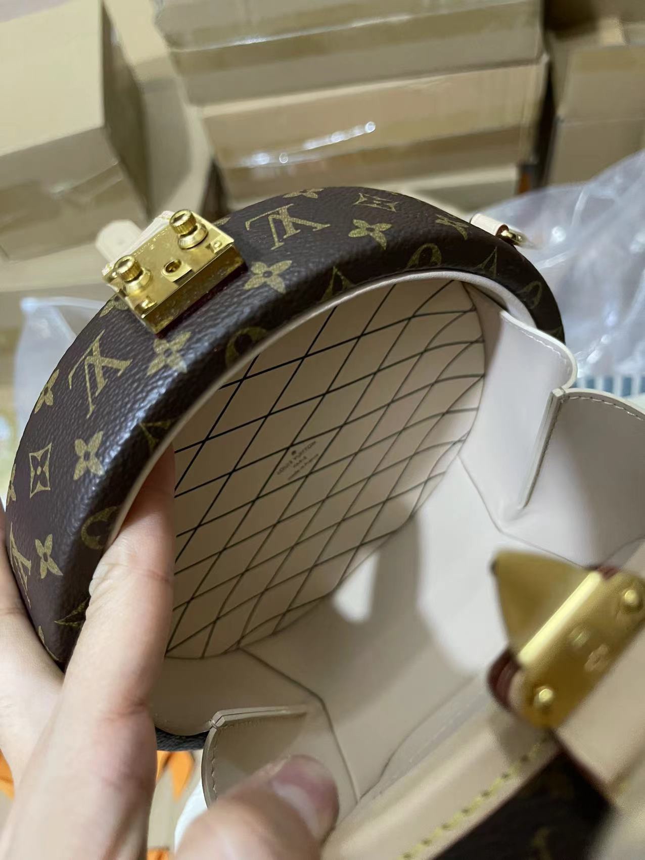 Louis Vuitton M43514 Petite Boite Chapeau Monogram