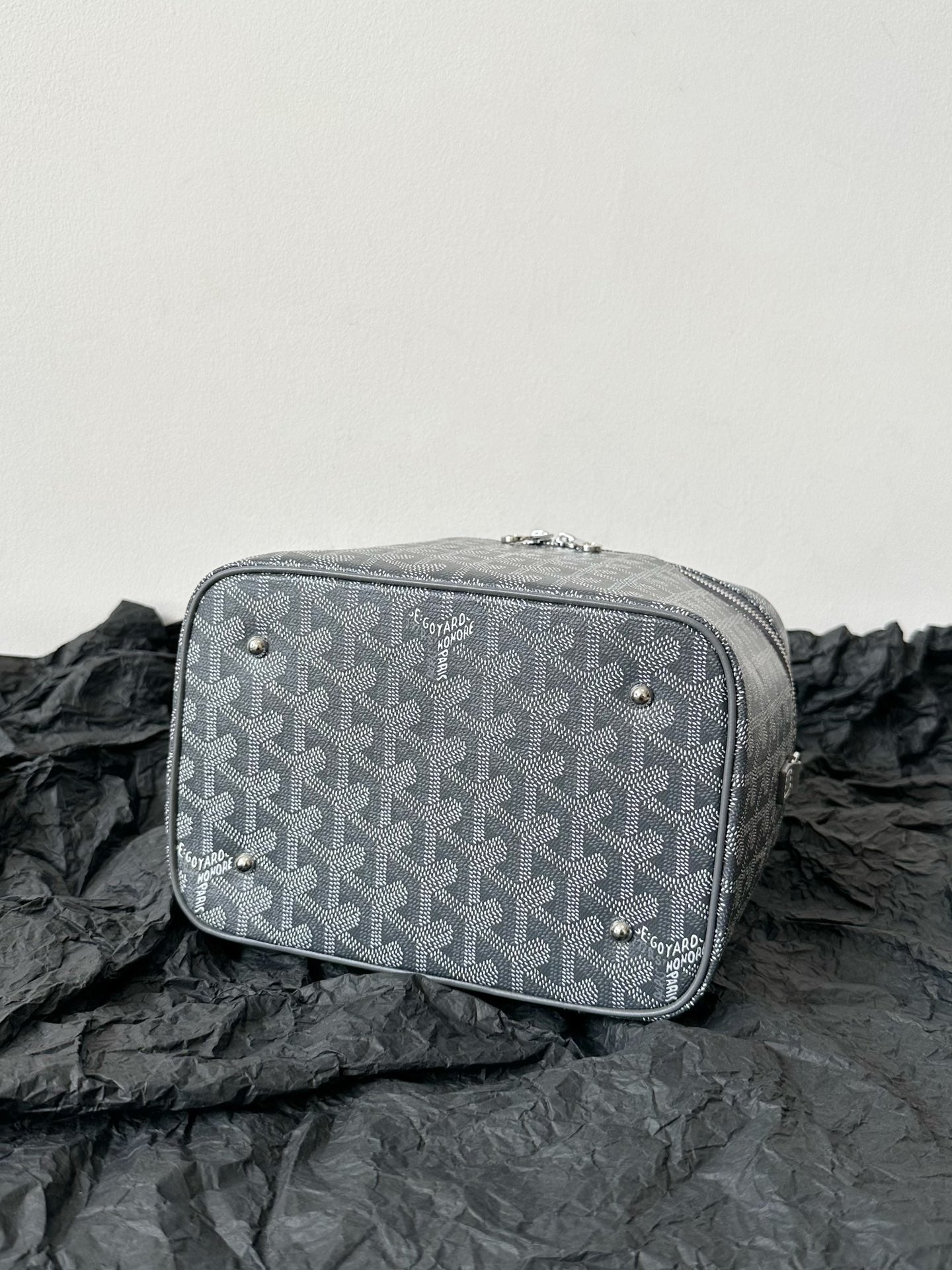 Goyard Goya Makeup Box Bag 20Cm Grey Canvas
