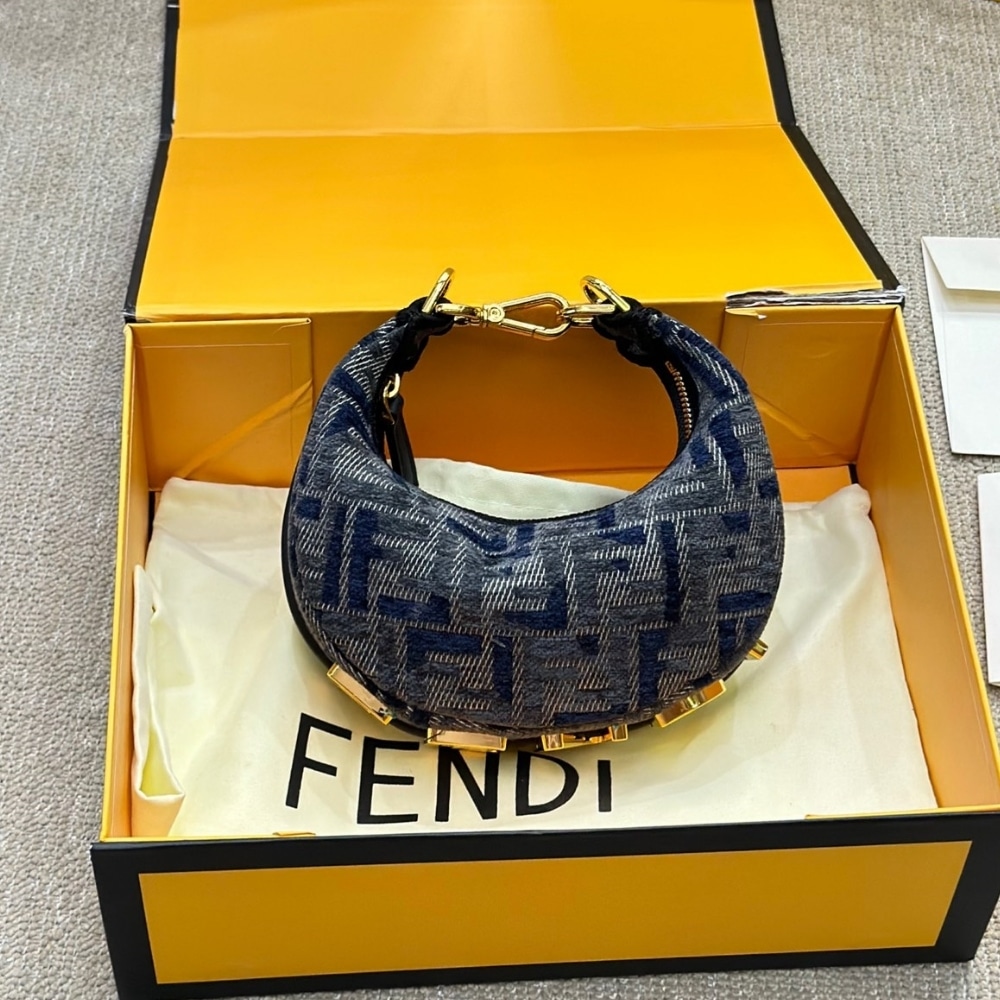 Fendi Fendigraphy Mini Bag Blue Chenille 20Cm 8BS081ASU0F1PQM
