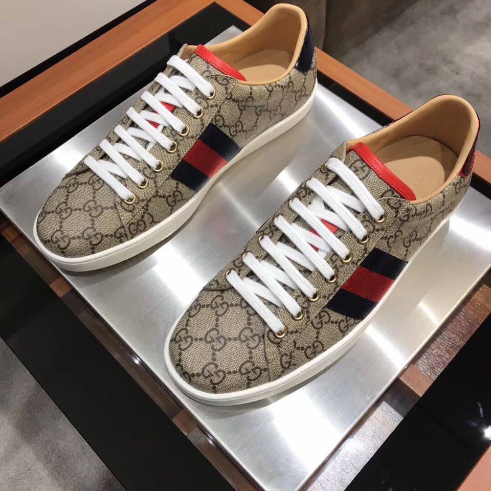 Gucci Women’S Ace Supreme