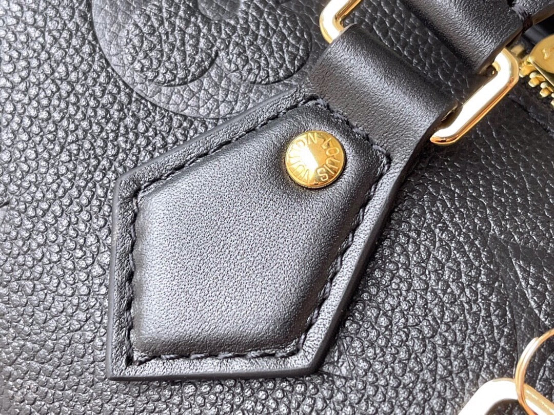 Louis VuittonSpeedy Bandouliere Bag Monogram Empreinte Giant 20 Black 20cm M58953