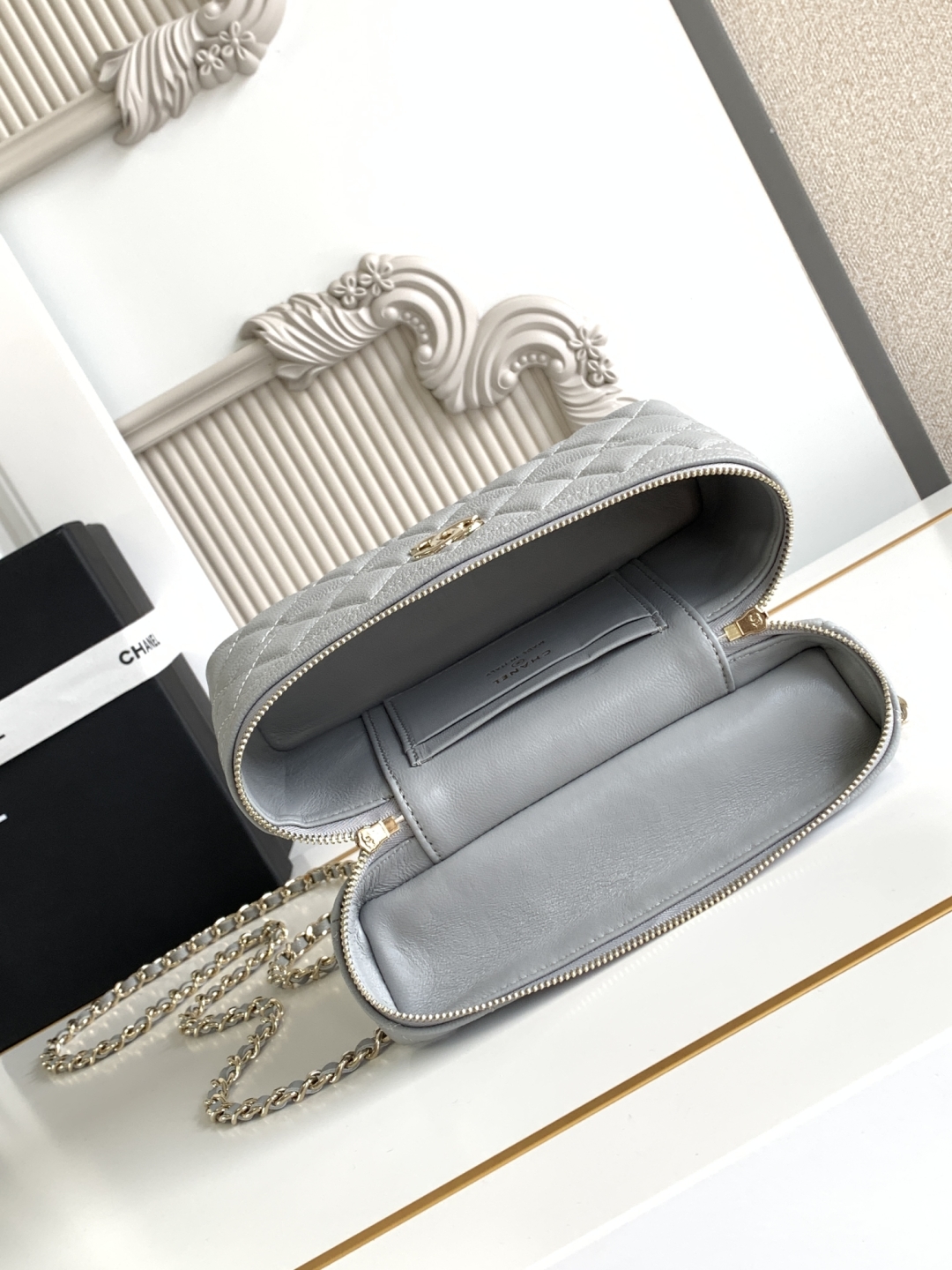 Chanel 25C Vanity Case Light Blue 20cm