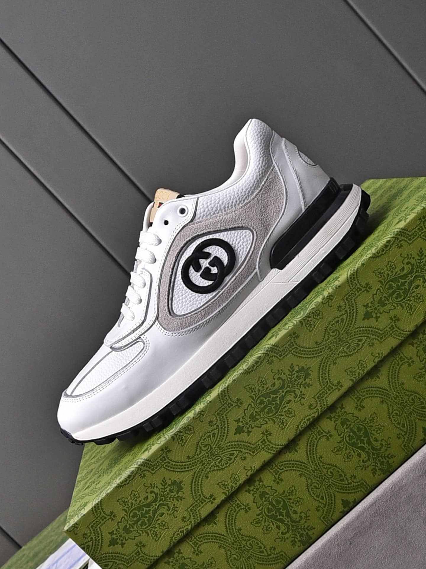 Gucci Double G Men’S Run Sneaker Beige
