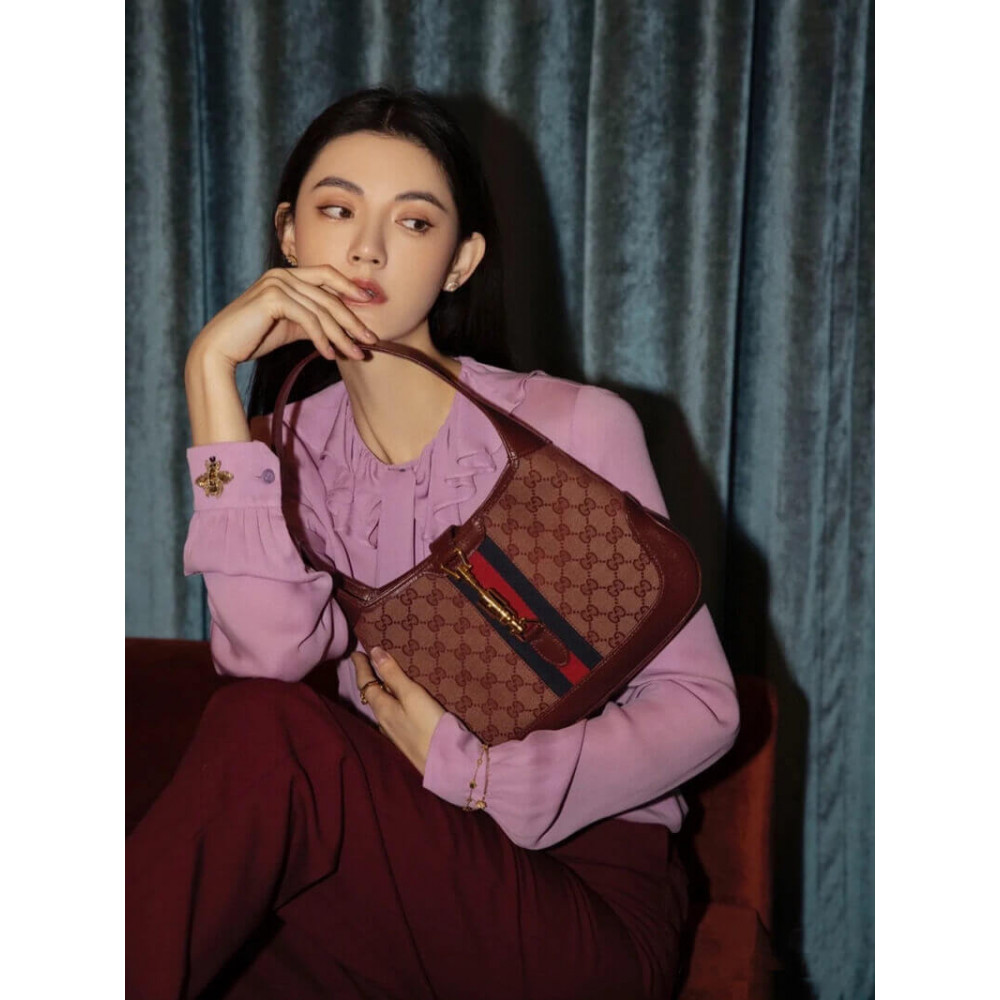 Gucci Jackie 1961 Small Shoulder Bag in Burgundy GG Canvas 28cm