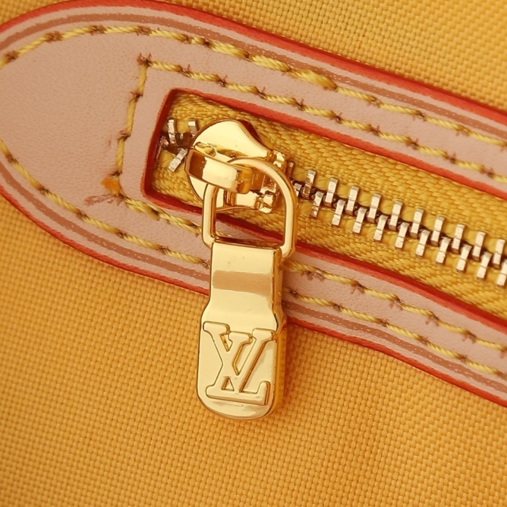 Louis Vuitton Neverfull MM Damier Canvas Peach 31Cm N40668