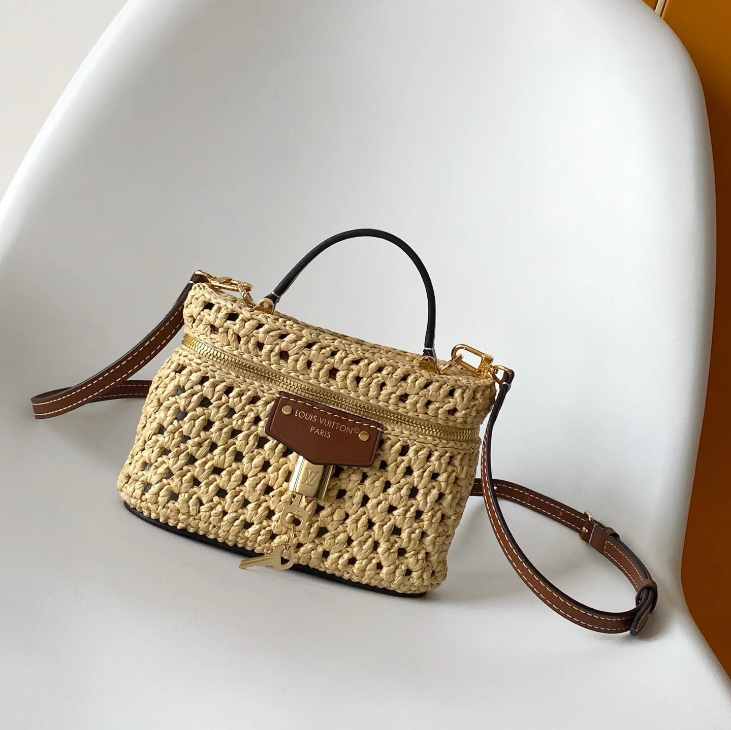 LV Vanity Chain Pouch 19cm Brown Raffia & Cowhide GHW