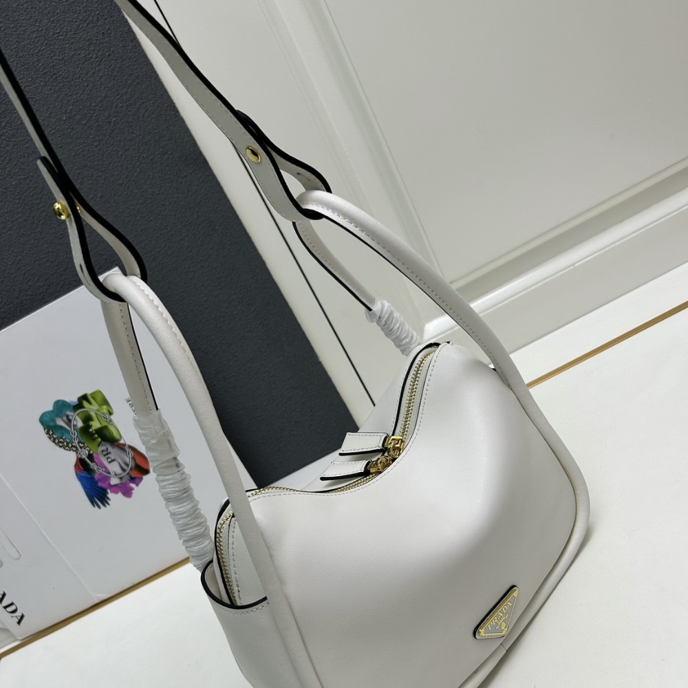 Prada Darling Handbag White 25Cm