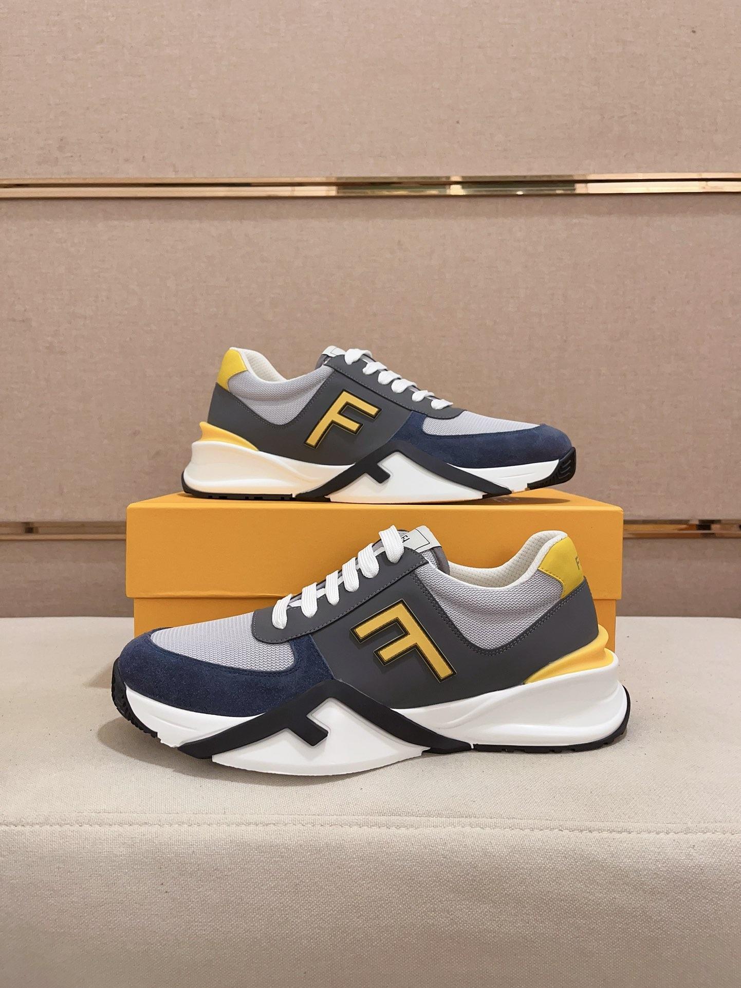 FENDI CASUAL SNEAKERS