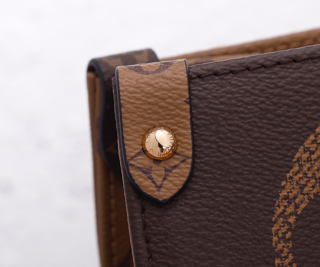 Louis Vuitton Onthego Gm Monogram Giant Canvas, Brown Monogram M45320 41cm