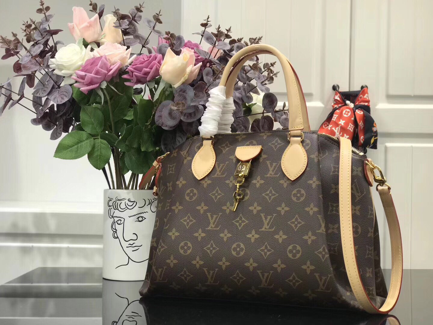 Louis Vuitton Rivoli Pm 30.5 Cm