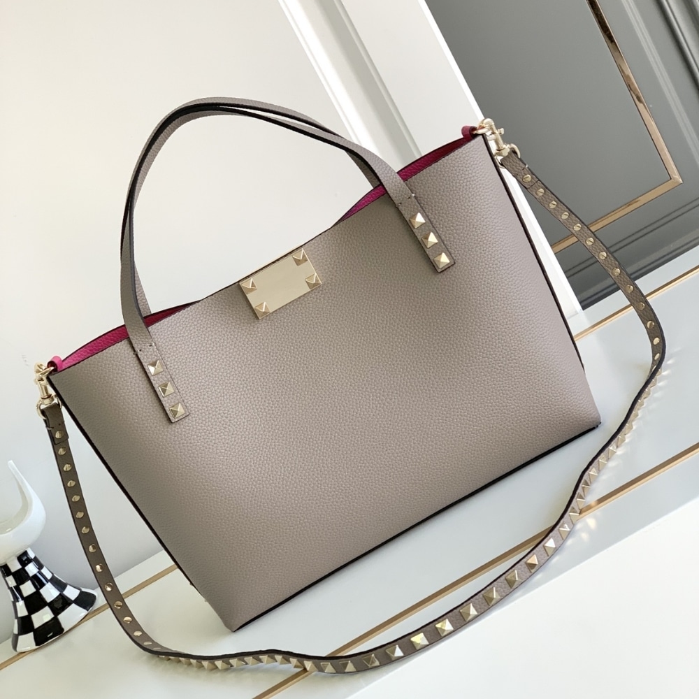 Valentino Garavani Rockstud Small Tote Bag Grey 28Cm