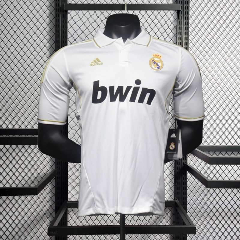 Retro Player 2011-12 Real Madrid Home Football jersey retro