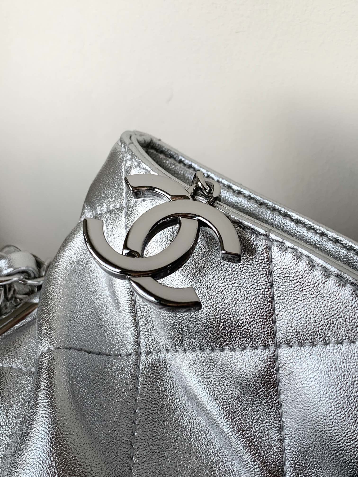 Chanel-Crystal Silver small size-