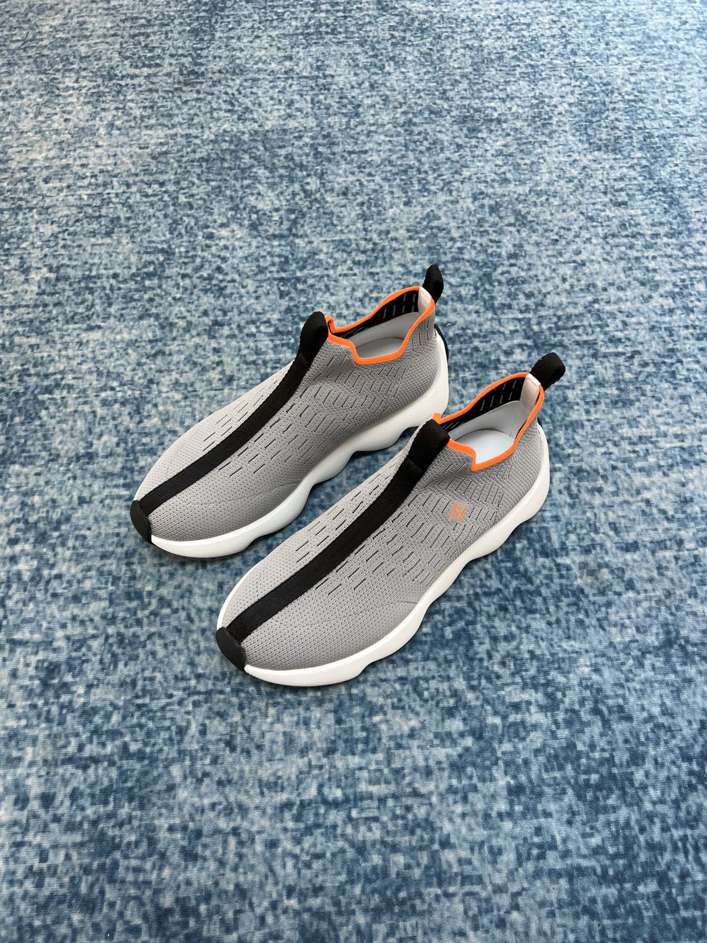 HERMES ECLAIR SNEAKER LIGHT GREY