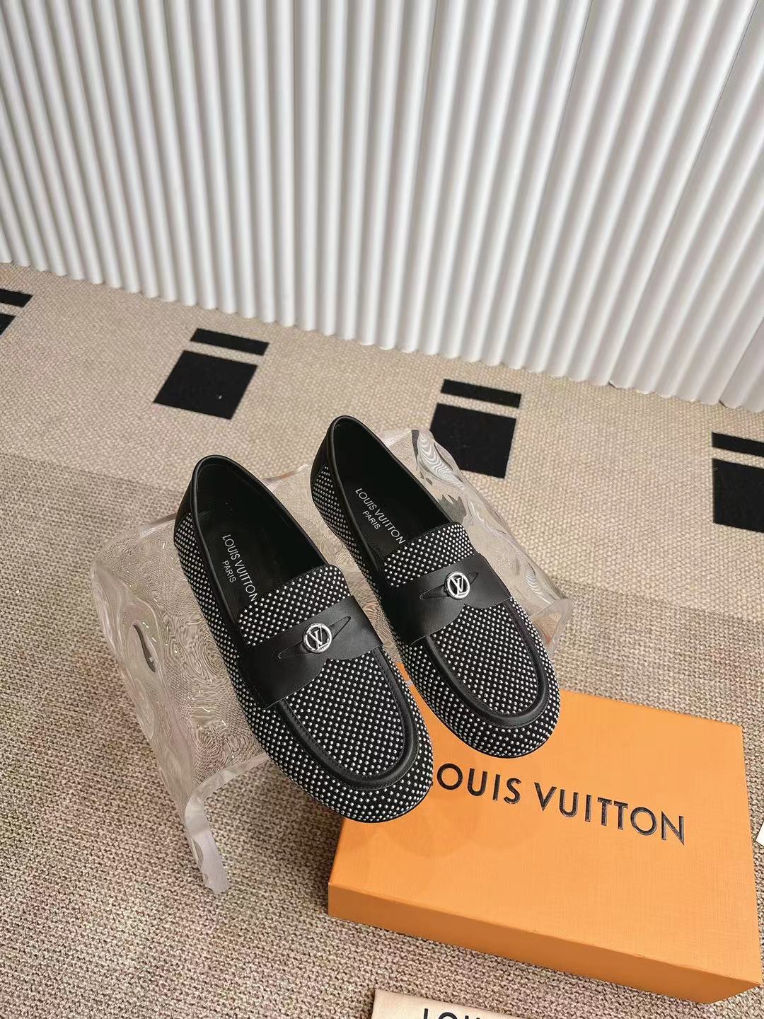Louis Vuitton Soho Flat Loafer Black