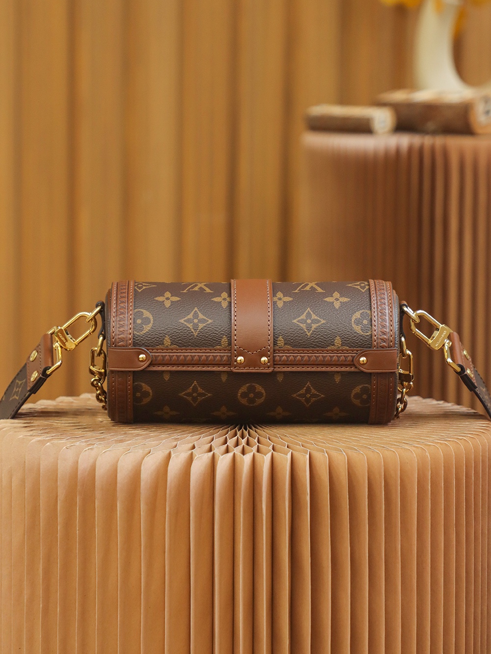 Louis Vuitton Papillon Trunk Monogram M57835