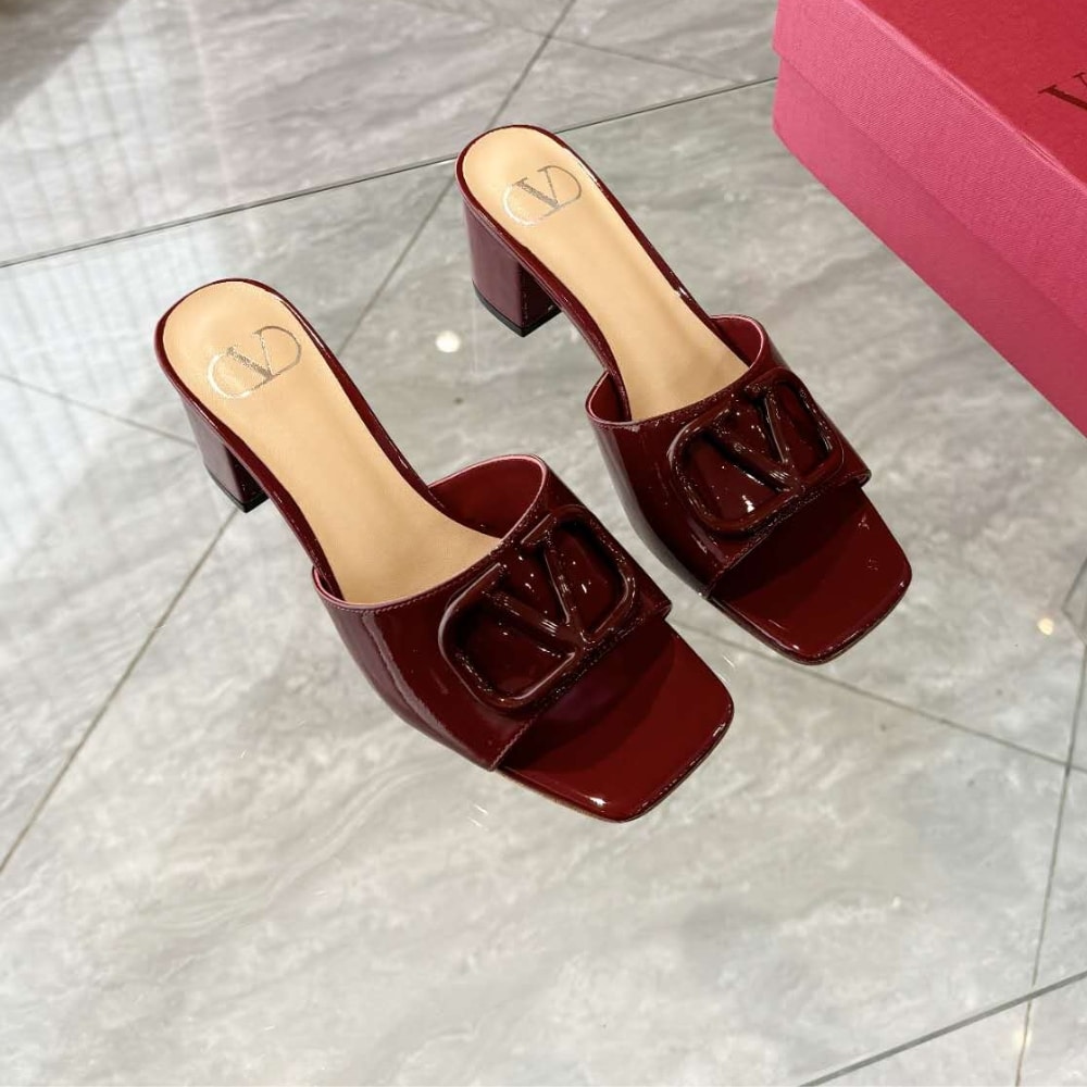 Valentino Vlogo Signature Slide Sandal Burgundy
