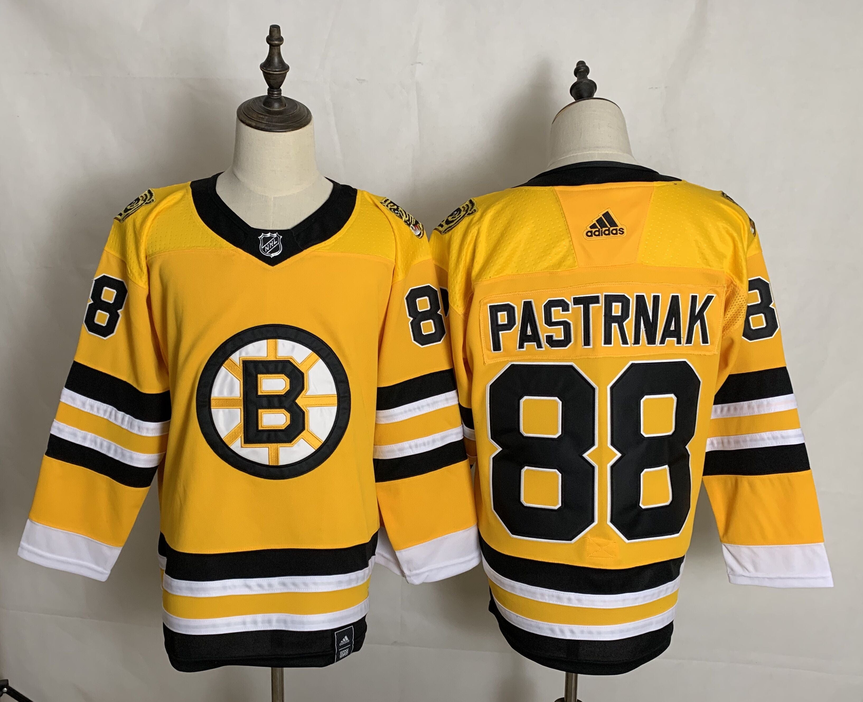 NHL Boston Bruins PASTRNAK # 88 Jersey