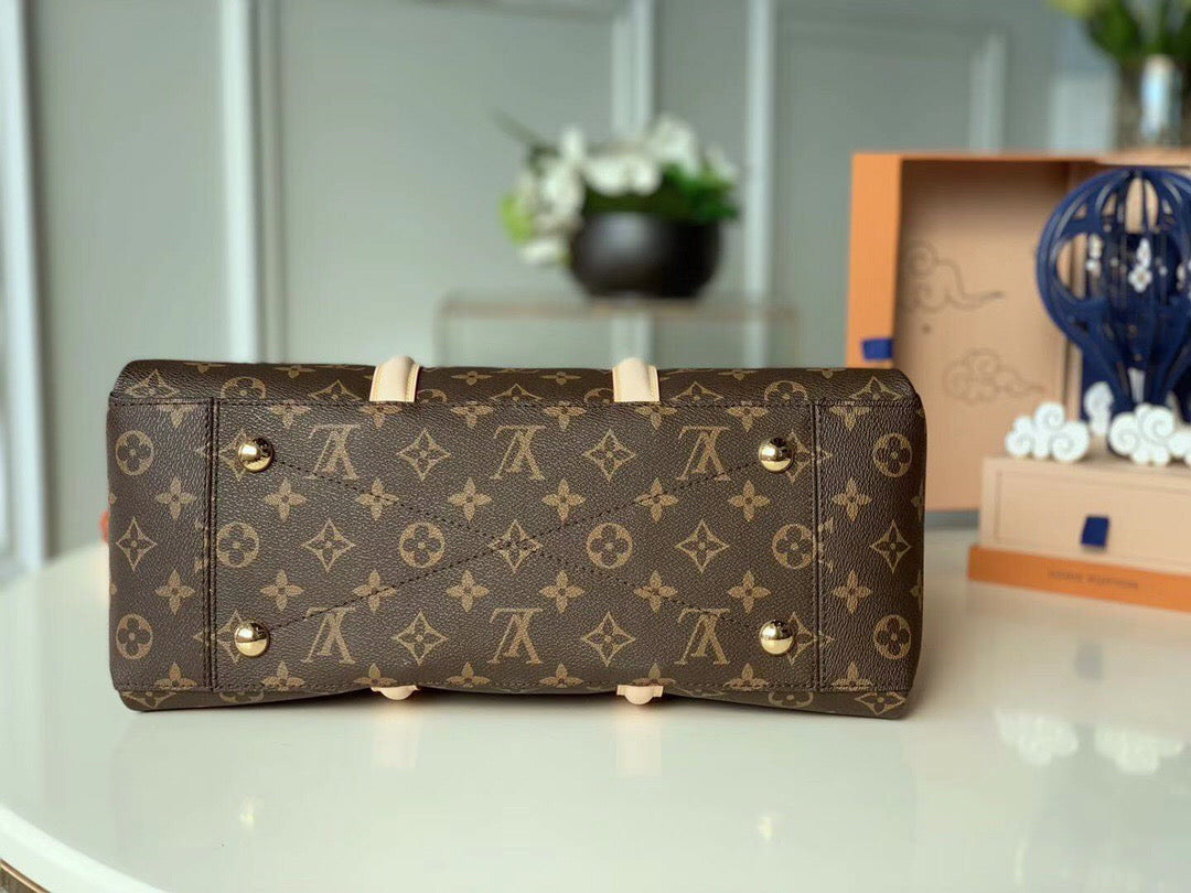 Louis Vuitton Soufflot Mm 36Cm