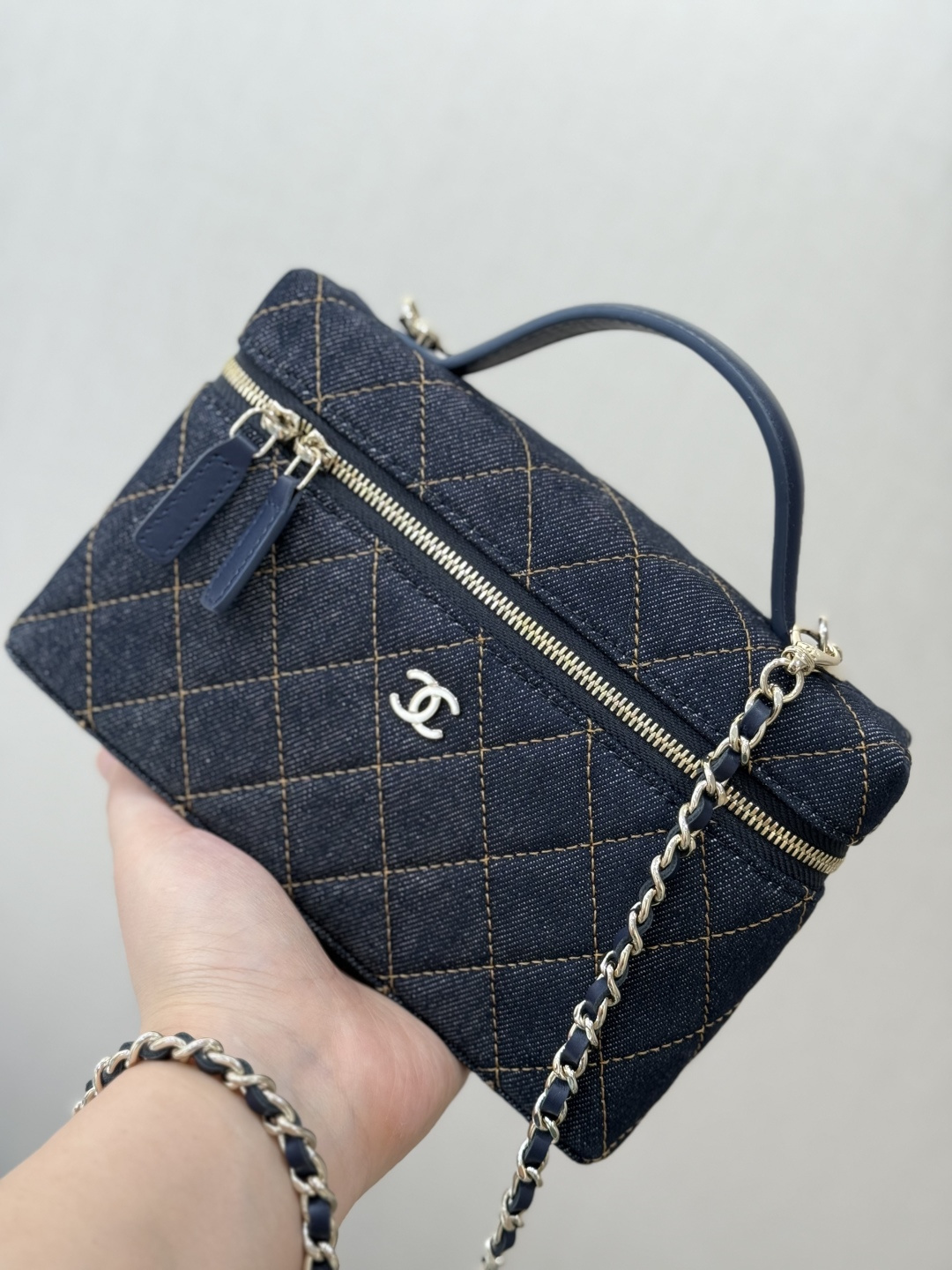 Small Vanity Case in Denim