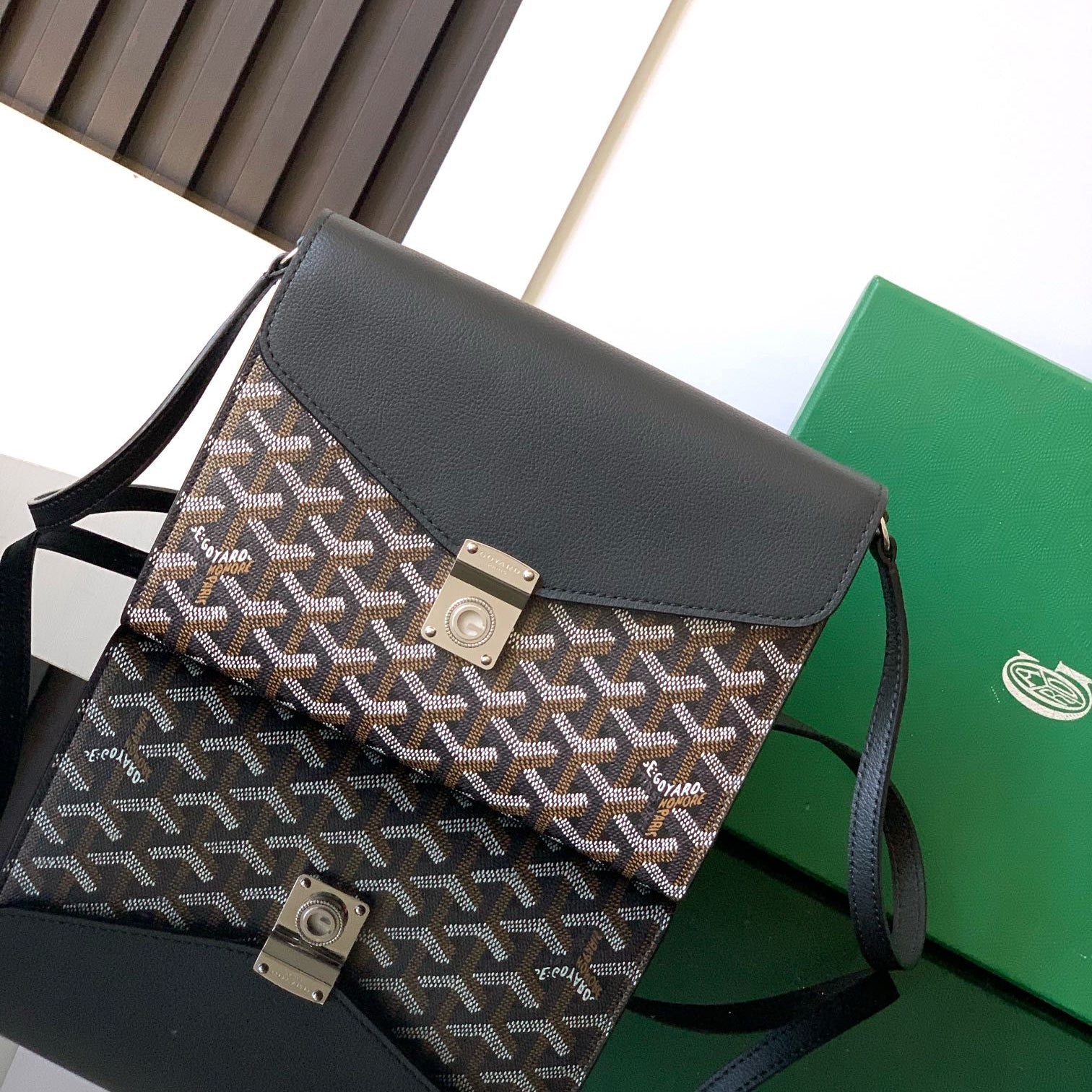 Goyard Chypre Wallet-Pouch 21 Cm Black Goyardine Canvas And Calfskin