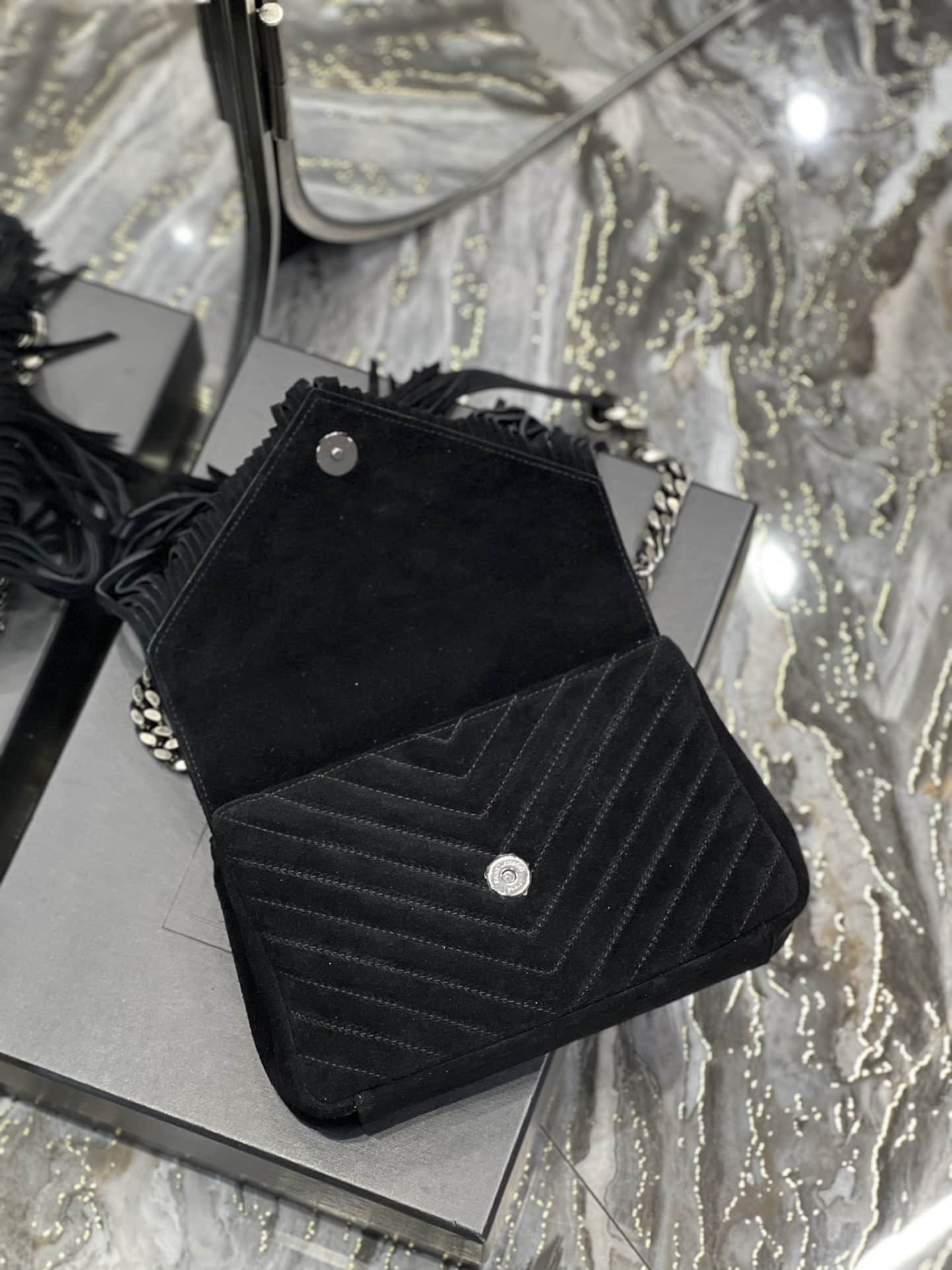 Saint Laurent College Medium Suede Shoulder Bag Black 24Cm