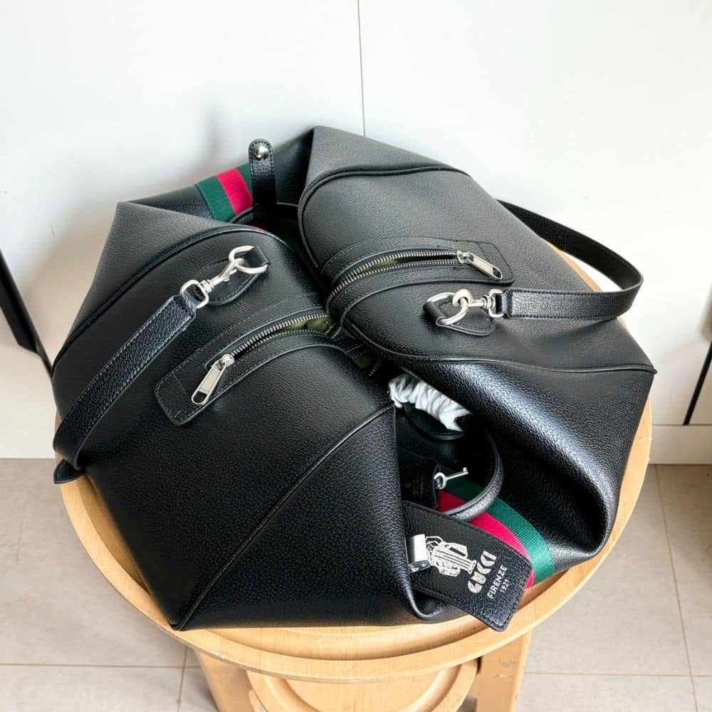 Gucci Web Trademark Medium Duffle Bag Black 44Cm