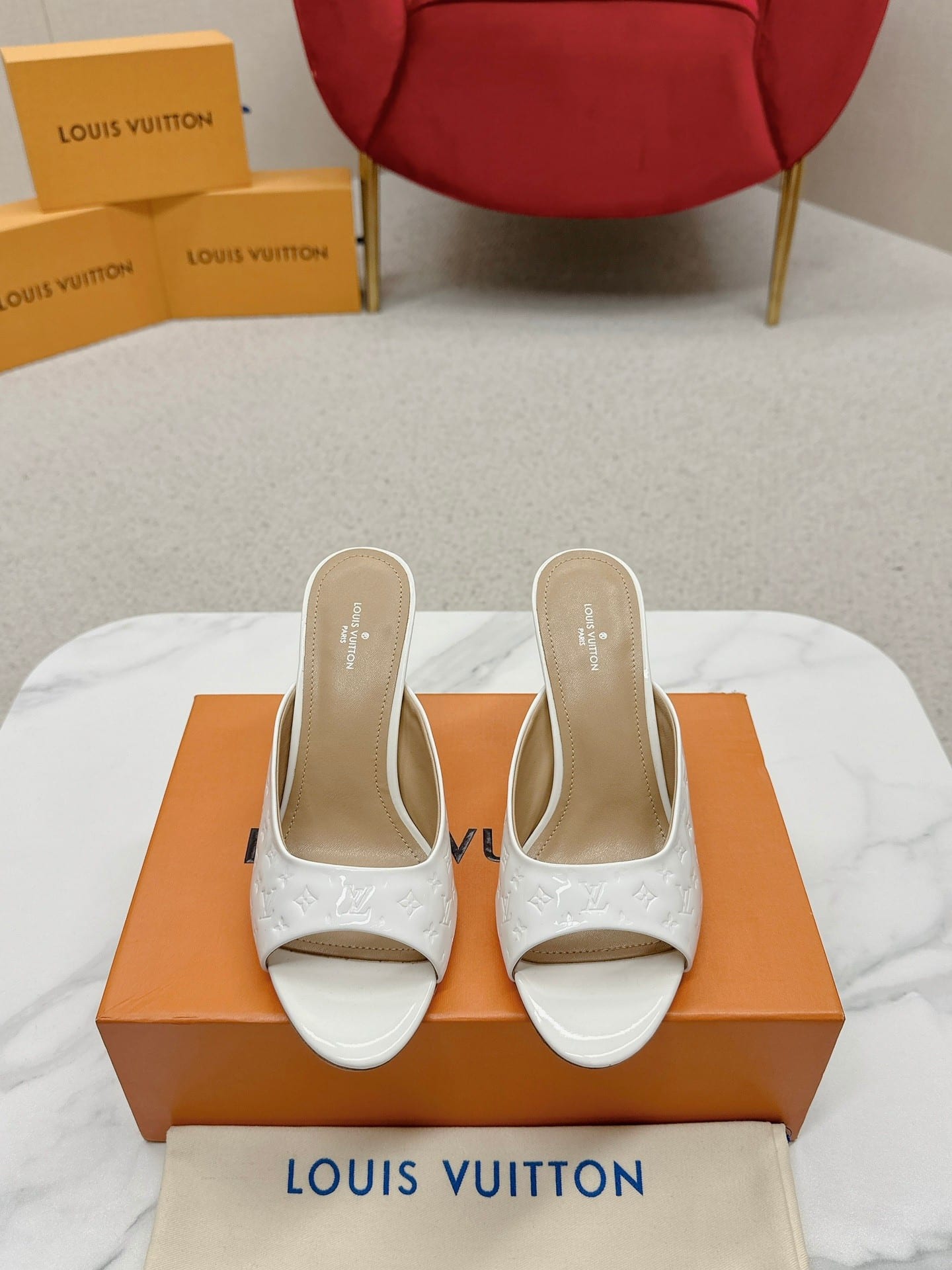 Louis Vuitton Super Mule Sandals White 1Acj51