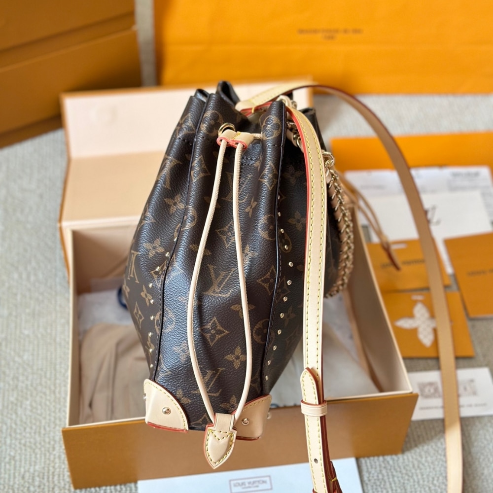 Louis Vuitton Noé Trunk PM Bag Monogram Brown 20Cm