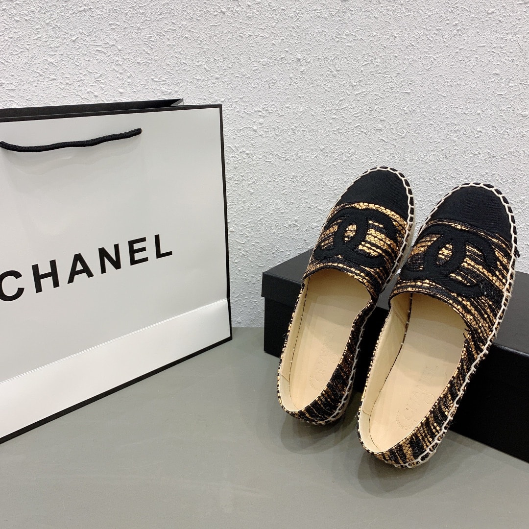 Chanel Metallic Tweed Grosgrain Cc Espadrilles Slip On Gold Black