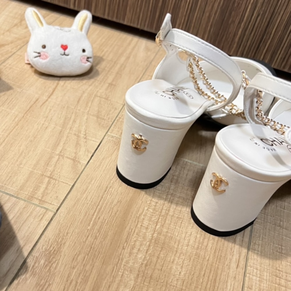 Chanel Slingbacks Goatskin &Amp; Grosgrain White