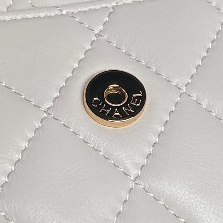 Chanel Small Graphic Frame Flap Bag White 23cm