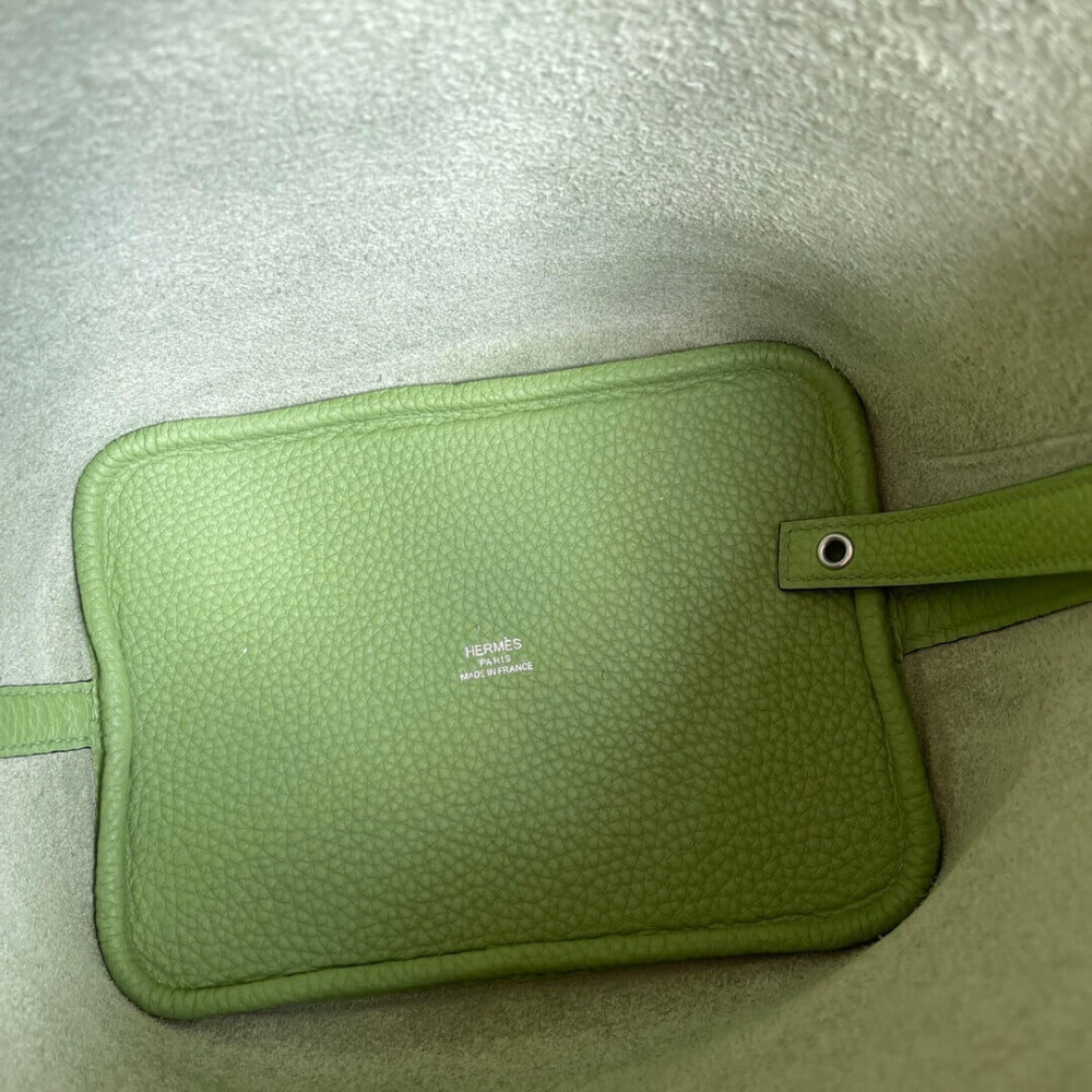 Hermes Picotin Lock Bag In Taurillon Clemence Vert Criquet 22Cm