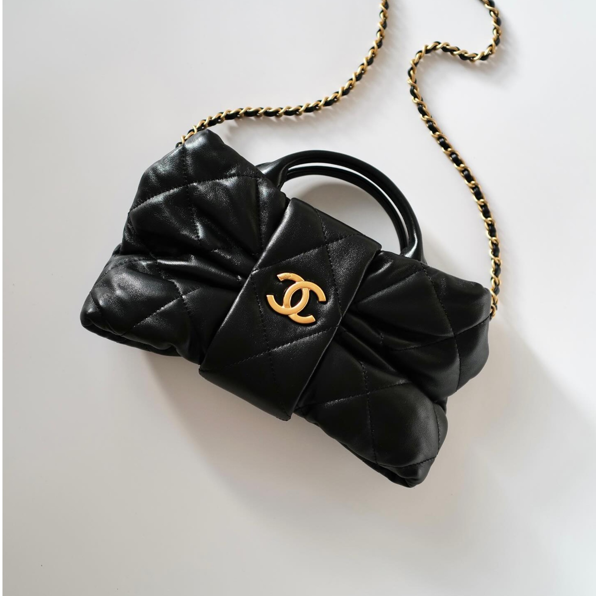 Chanel Bow Chain Shoulder Bag Black 26cm/10.2in