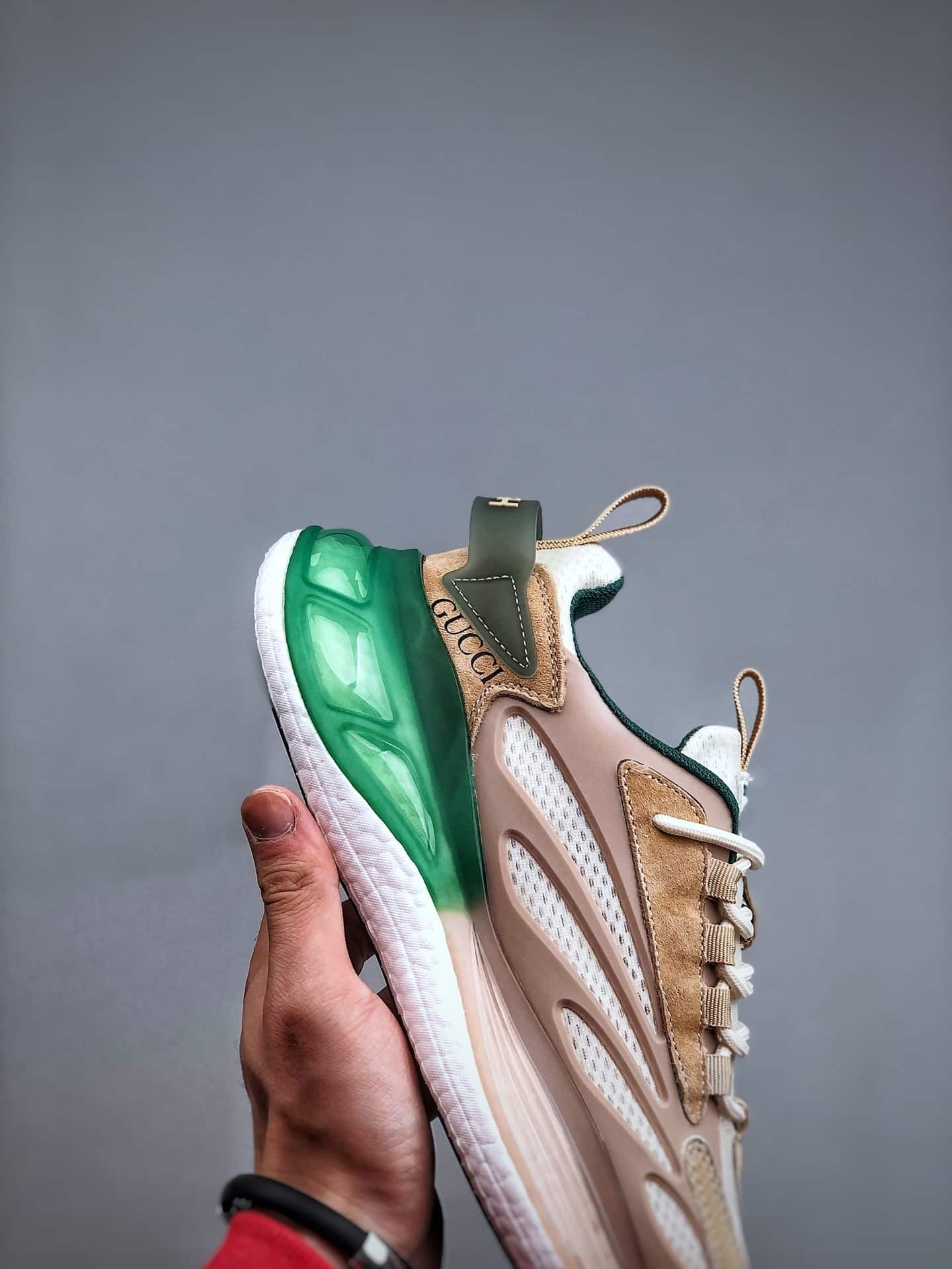 Gucci Design Sneaker Beige Green