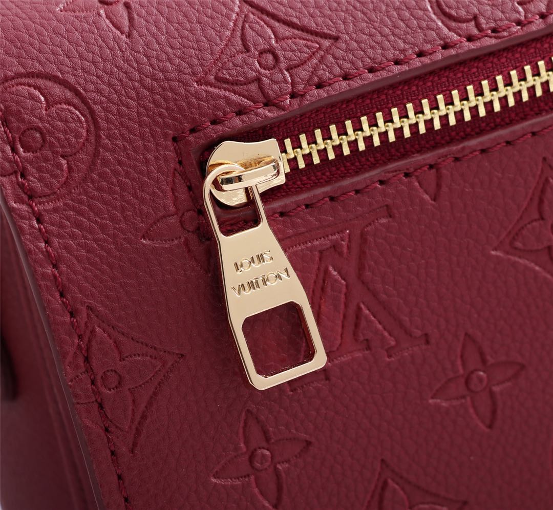 Louis Vuitton Pochette Metis Cherry Berry 25Cm