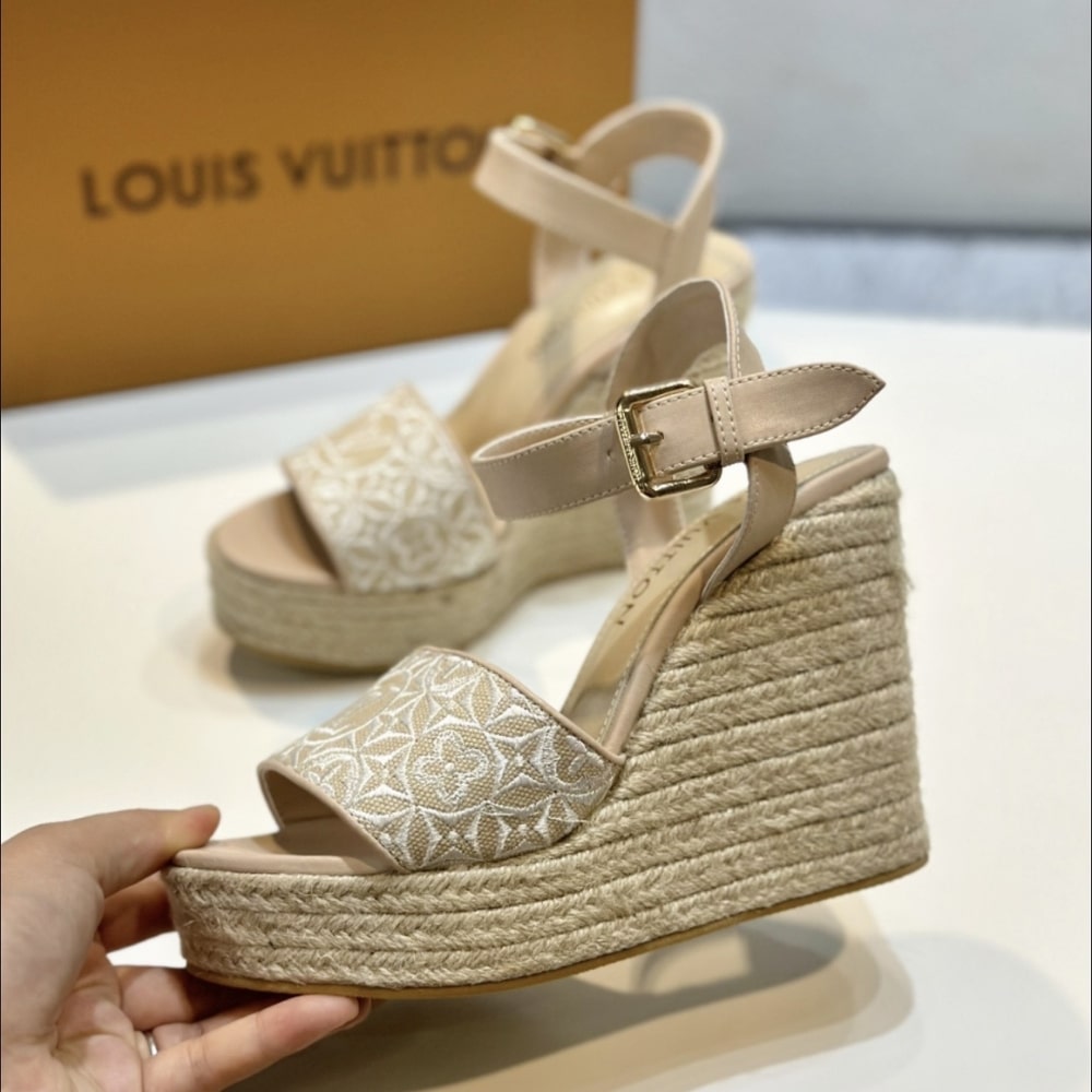Louis Vuitton Helios Wedge Espadrille Beige 1Ahll6