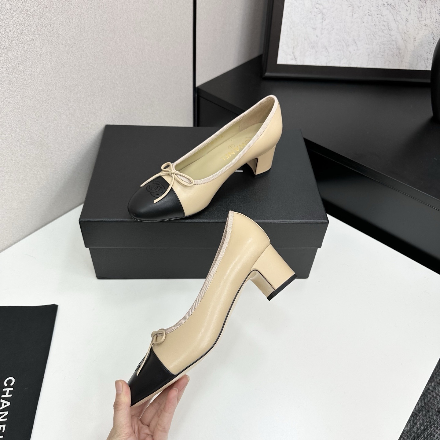 Chanel CC Cap Toe Mid Heel Pumps Beige/Black – Heel 4.5cm