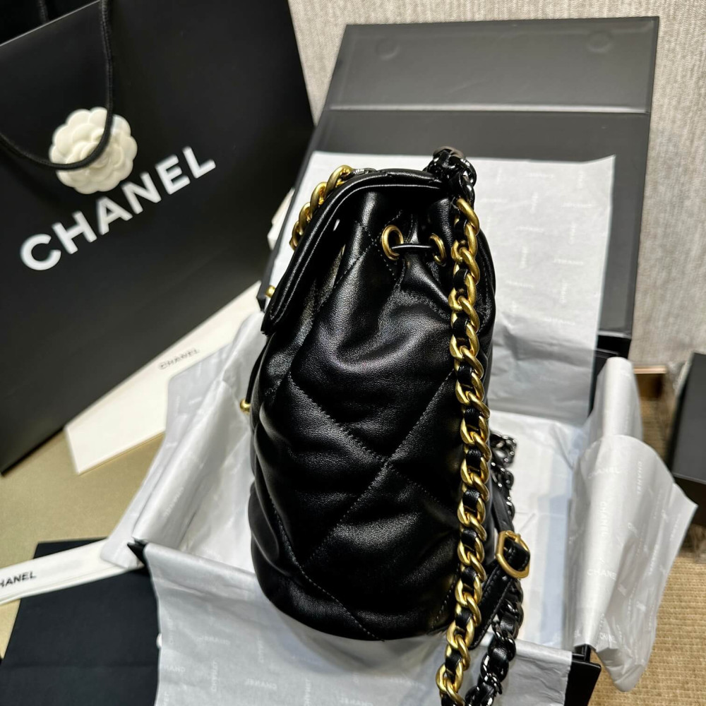 Chanel 19 Backpack Black Quilted Lambskin 26cm
