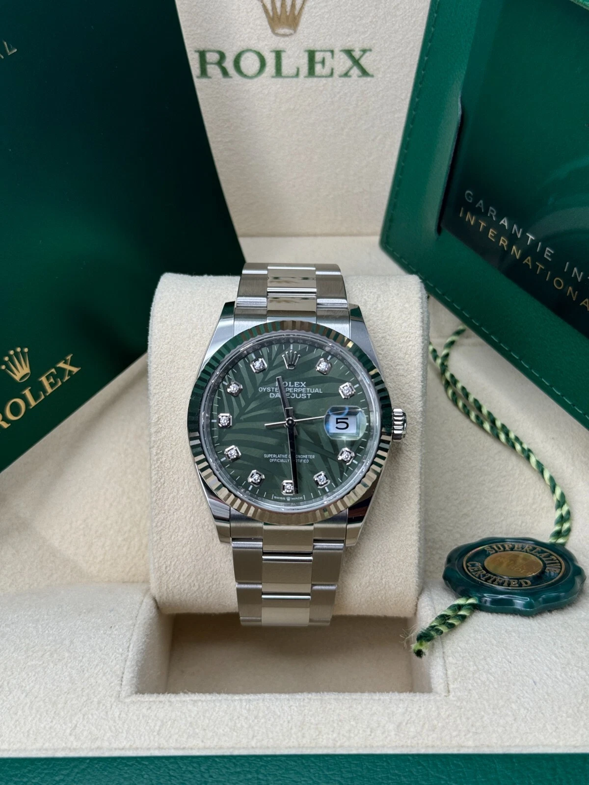 【Super Clone】RLX  Datejust 36mm 126234-0056 DISCONTINUED Green Palm Diamond Motif Dial Oyster