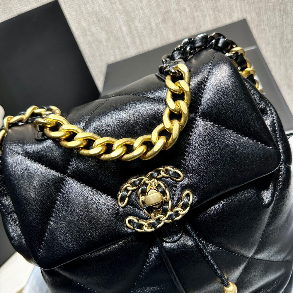 Chanel 19 Backpack Black Quilted Lambskin 26cm