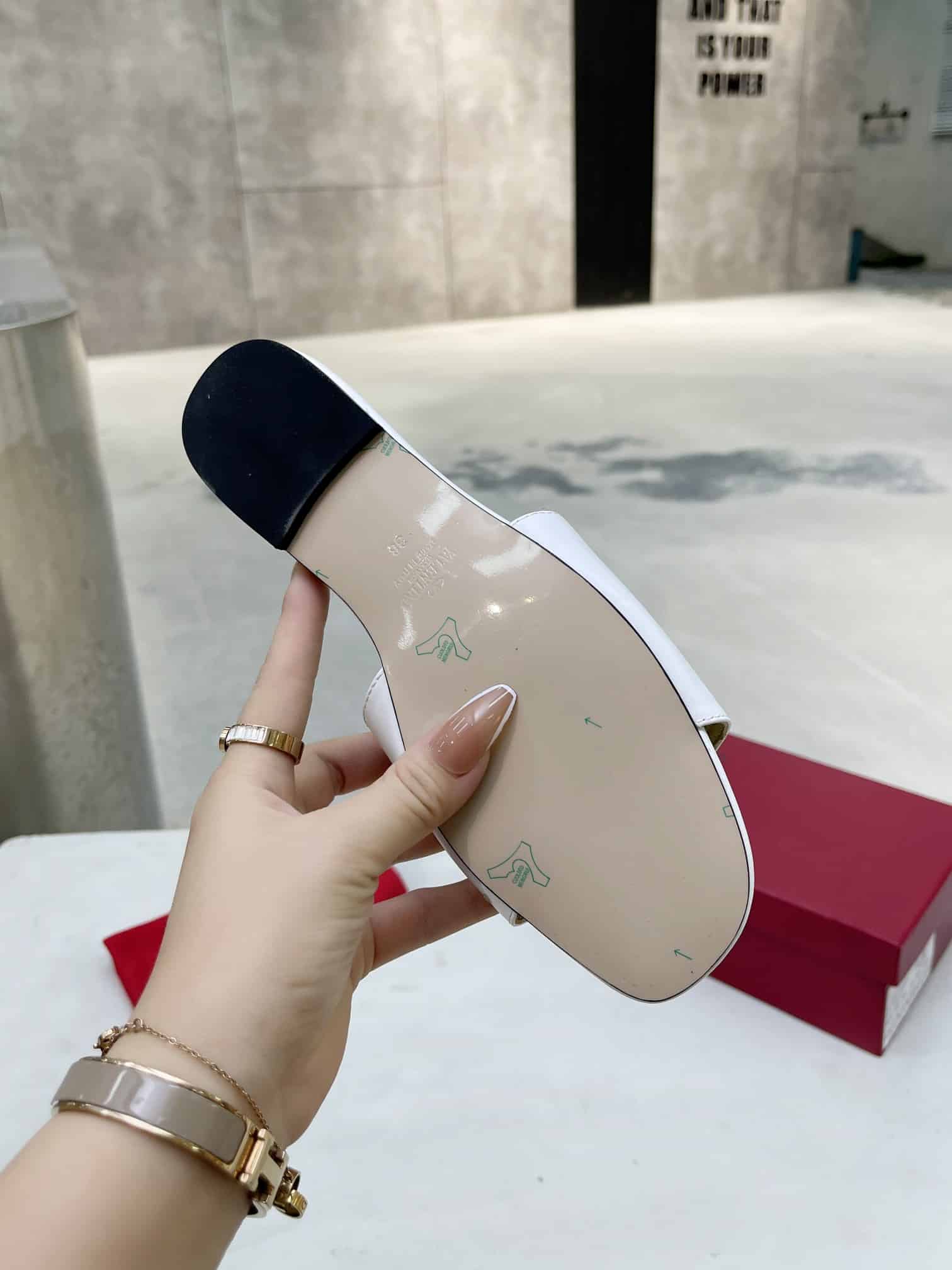 Valentino Garavani VLogo Signature Slide Sandal White