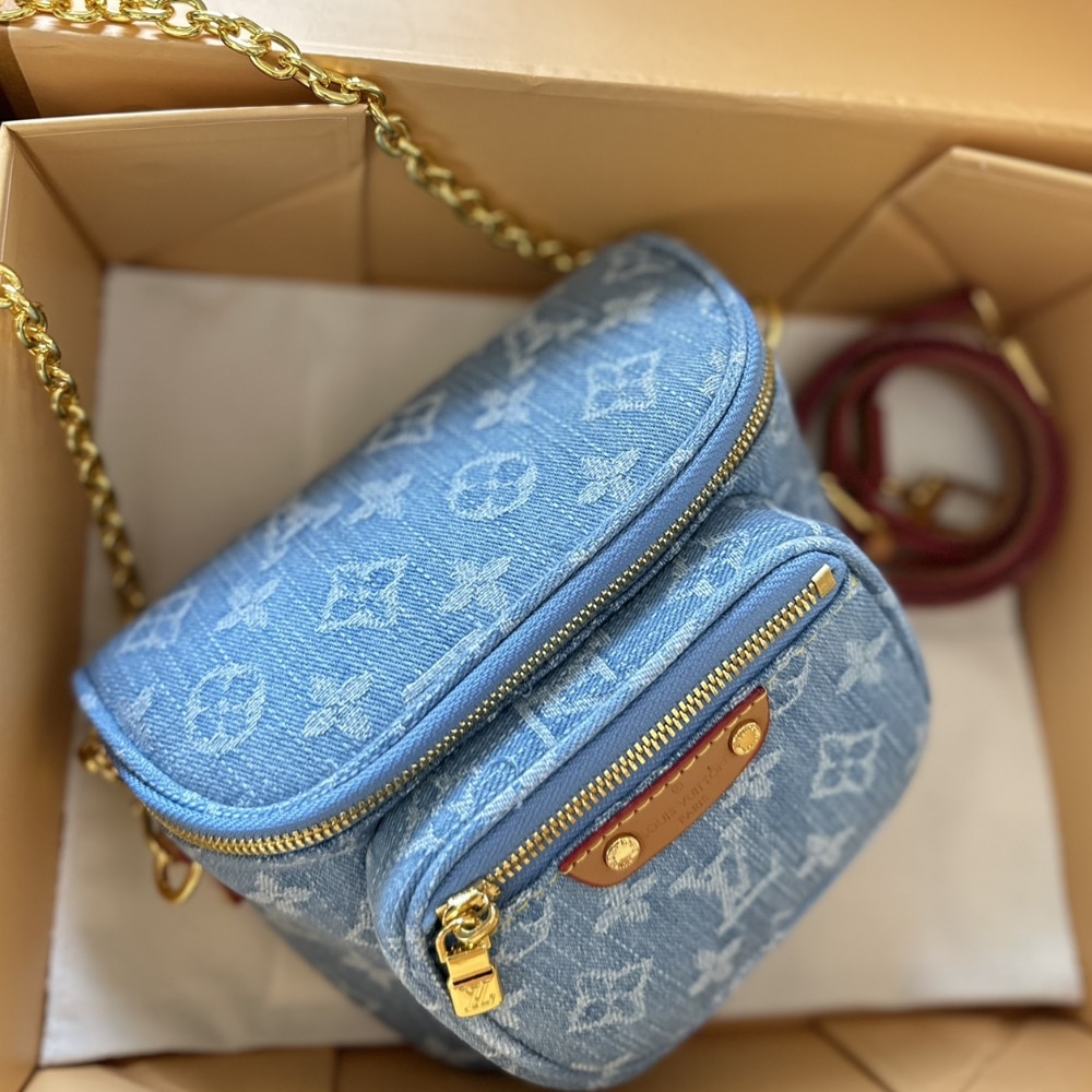 Louis Vuitton Mini Bumbag Monogram Canvas Sky Blue 17Cm M83353