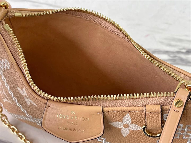 Louis Vuitton Easy Pouch On Strap 19Cm Beige