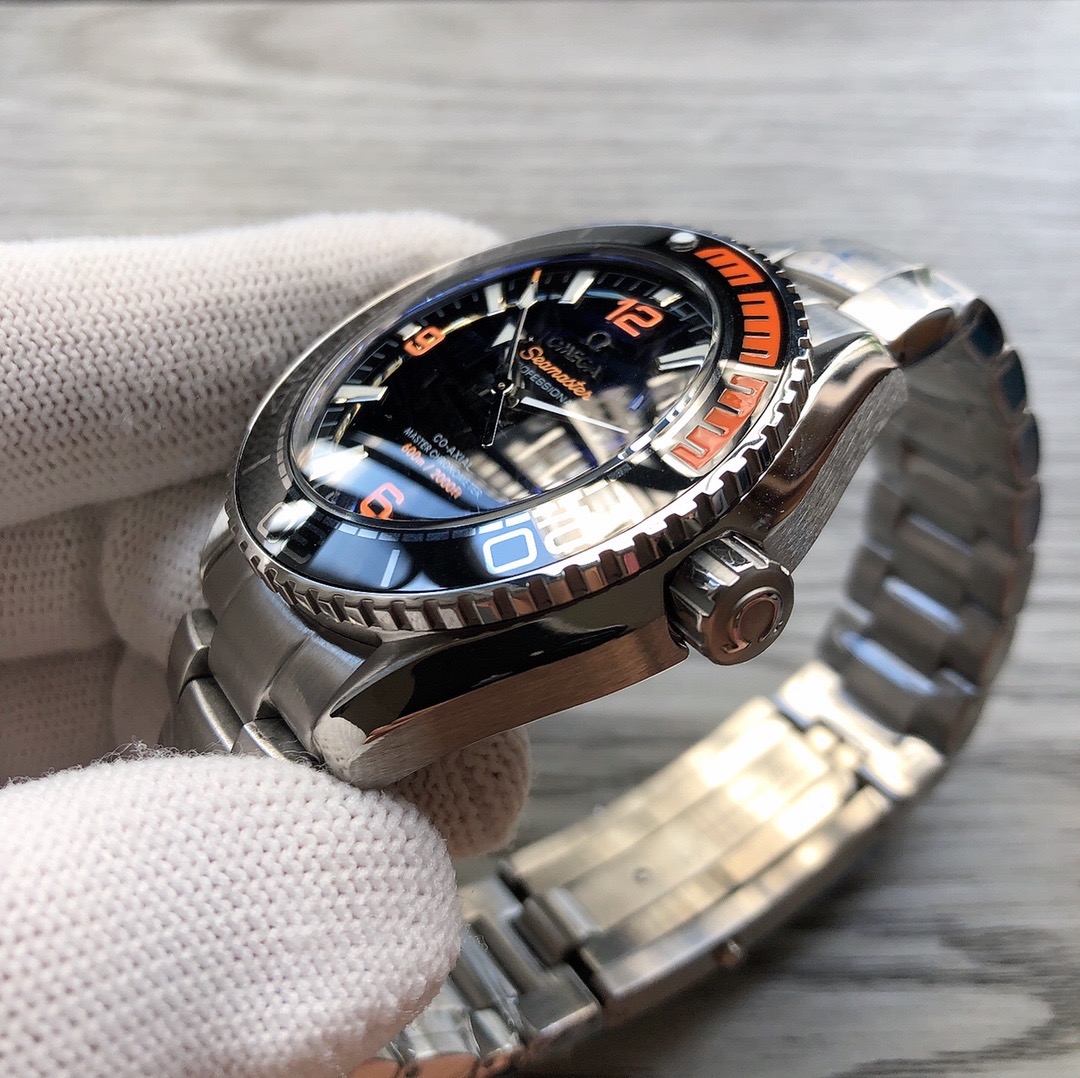 【Super Clone】Omega 215.32.44.21.01.001 Seamaster Planet Ocean 600M Co-Axial-Master - New