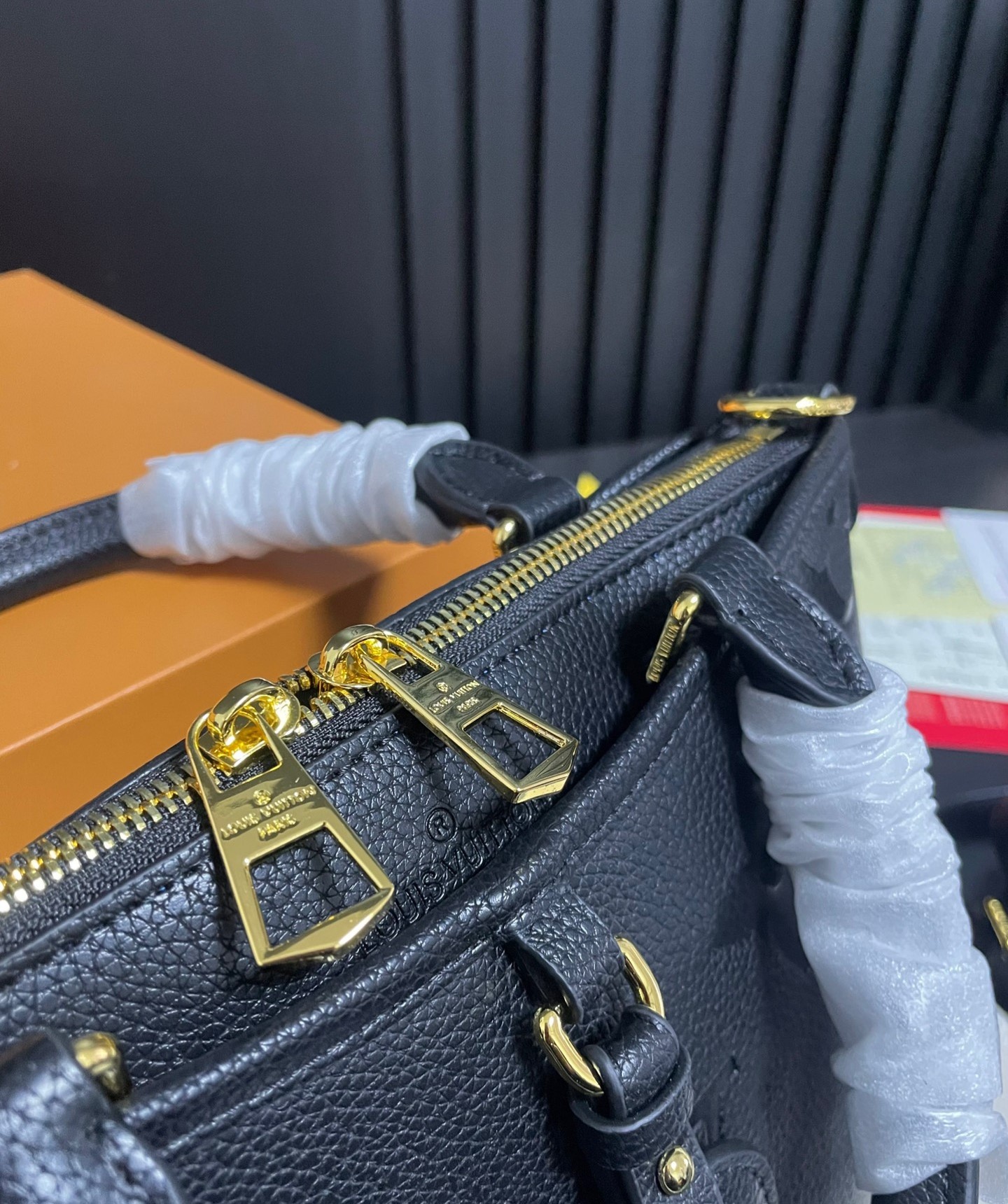 Louis Vuitton Trianon Pm Monogram Empreinte Black 28Cm M46488