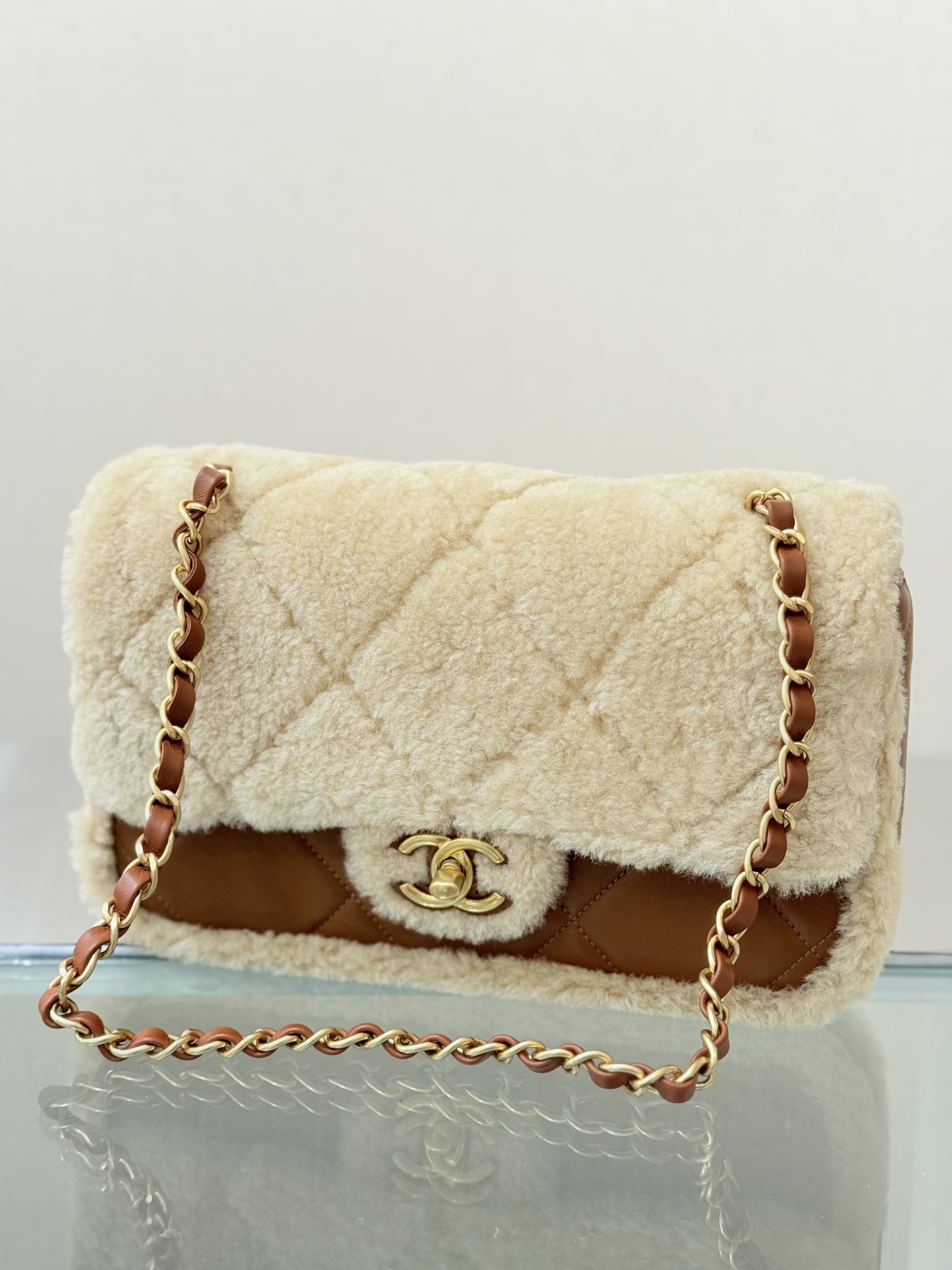 24K Fall-Winter Teddy Shearling & Lambskin Classic Flap Bag with Gold Hardware (Model AS5148  AS5149)