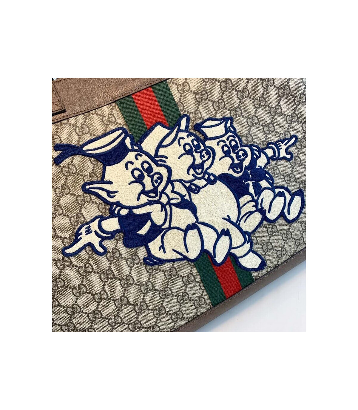 Gucci Ophidia GG Tote with Three Little Pigs 44cm