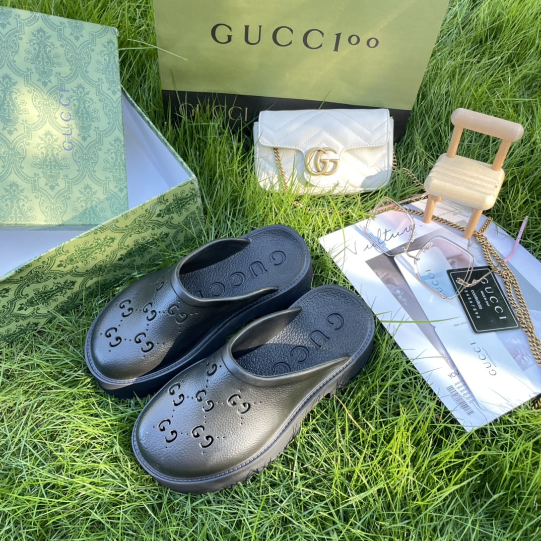 Gucci Men’S Slip On Sandal Black Gg Rubber 655517 Jfb00 1000